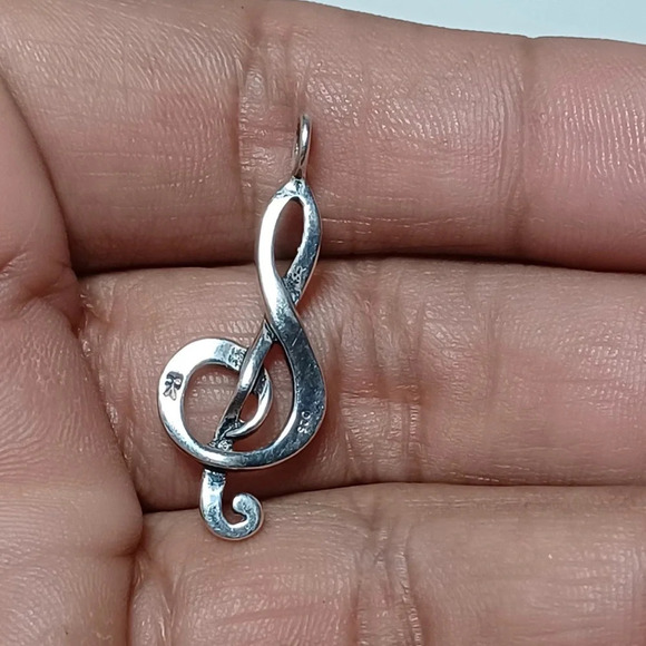 Sterling Silver 925 Large Music Note Pendant Charm. See pictures for reference - Picture 1 of 4